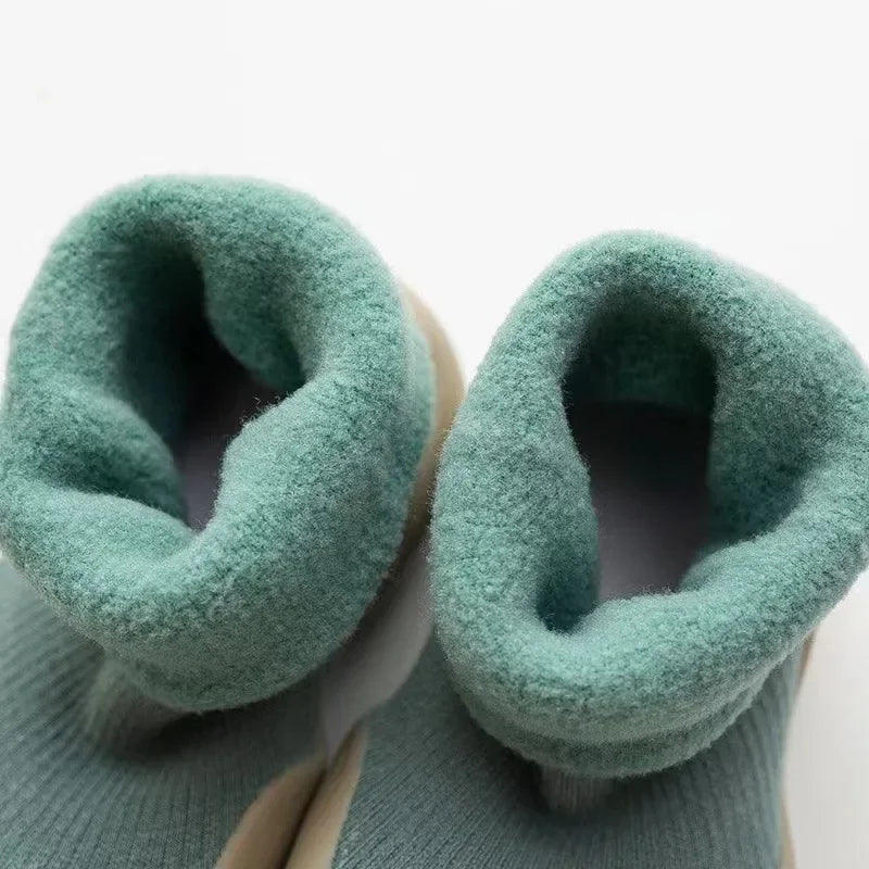 ToddleSocks™ - Nuzzle