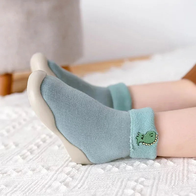 ToddleSocks™ - Nuzzle