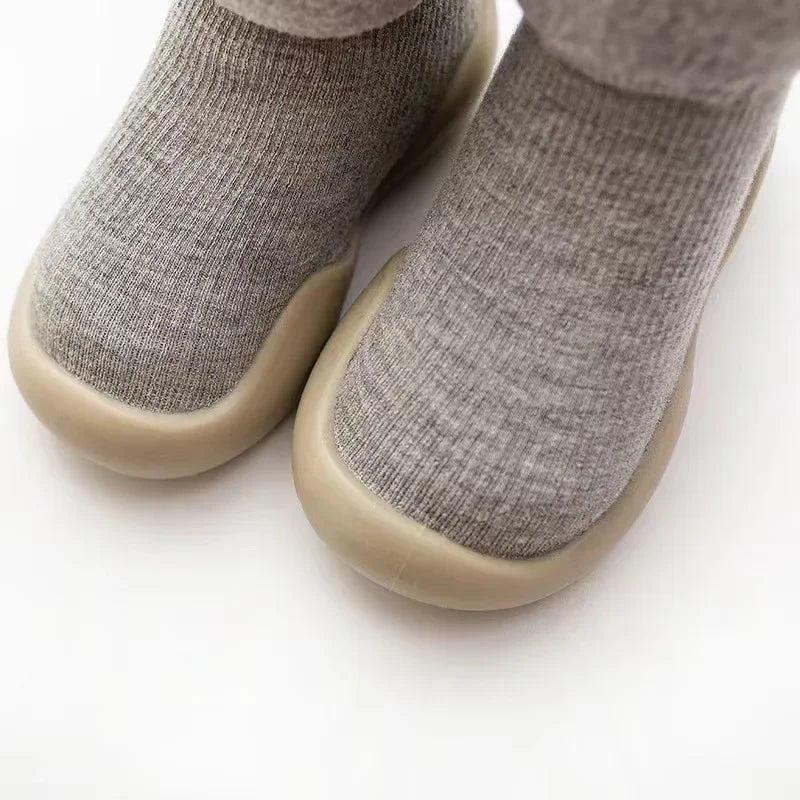 ToddleSocks™ - Nuzzle